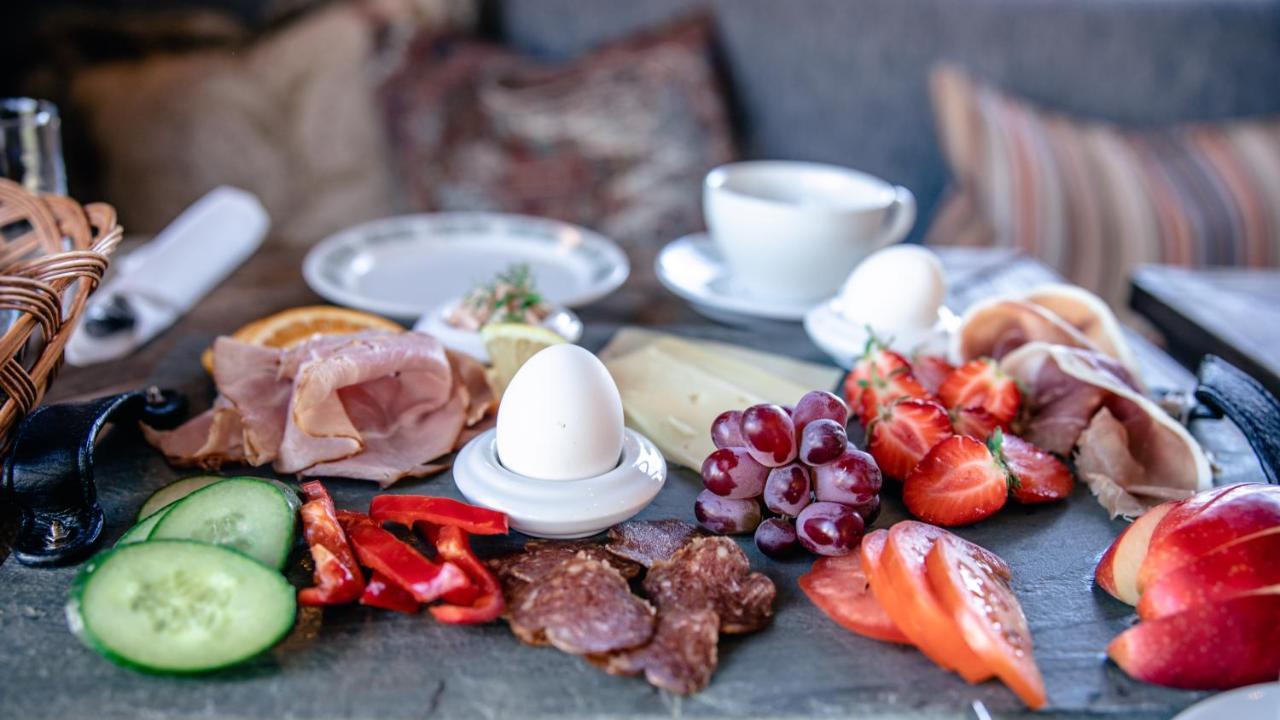 Danebu Kongsgaard - Boutique Hotel Aurdal Dış mekan fotoğraf